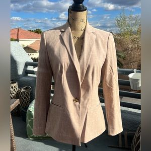 Ann Taylor 2pc pant suit in light beige